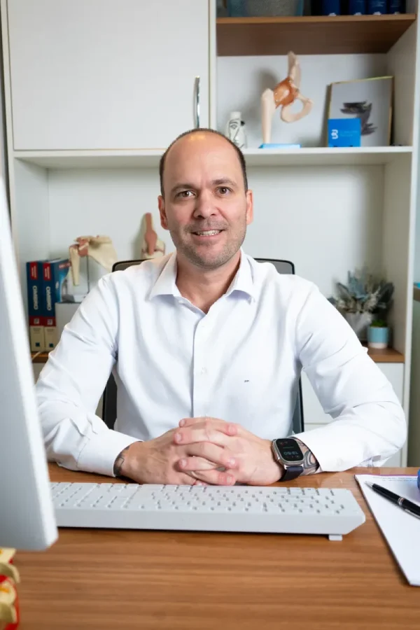 Dr. Bernardo Mercante, ortopedista do COT